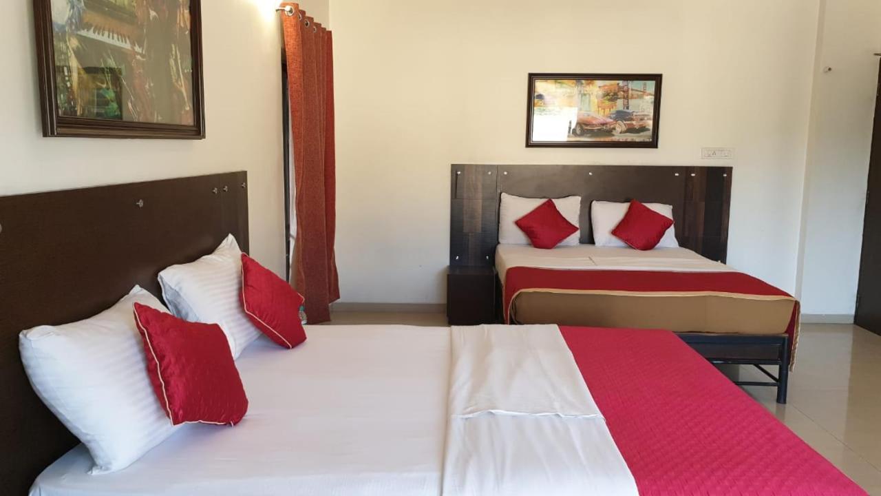 Resort Silver Hills Лонавла Екстер'єр фото