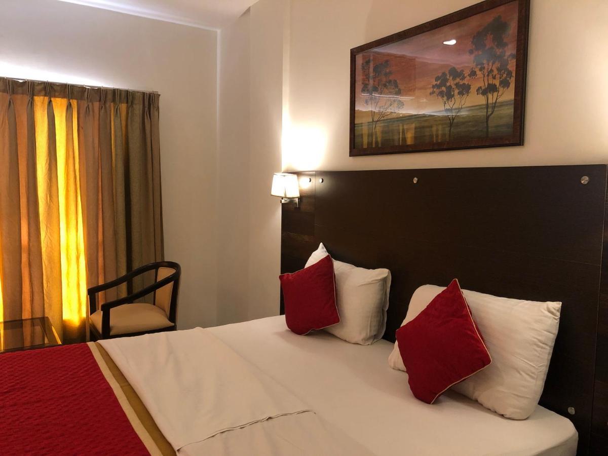 Resort Silver Hills Лонавла Екстер'єр фото