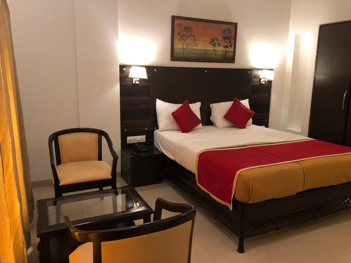 Resort Silver Hills Лонавла Екстер'єр фото