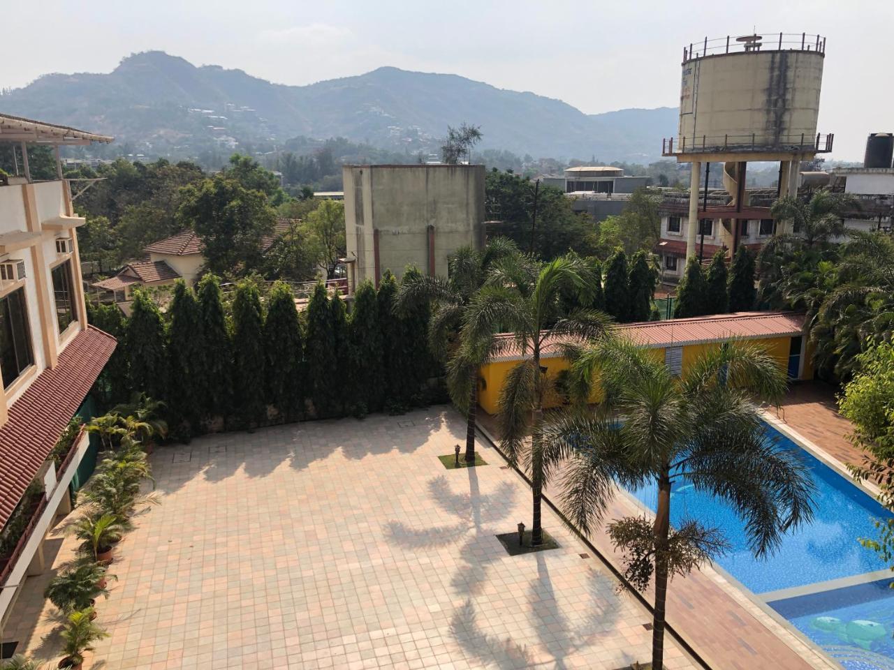 Resort Silver Hills Лонавла Екстер'єр фото